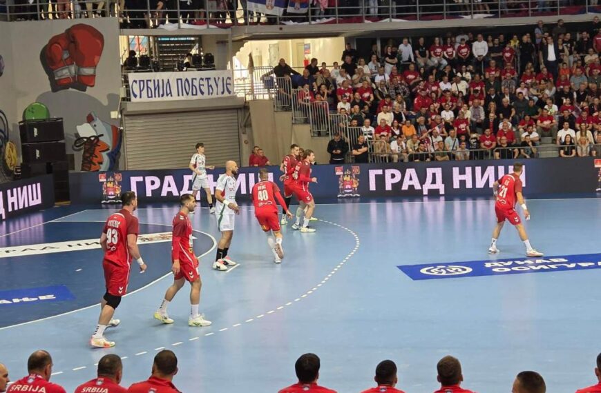 Победа у нишком „Чаиру“ –  рукометаши Србије против Мађарске 31: 29 