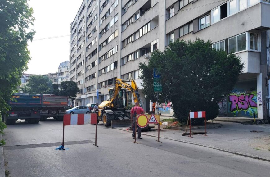 Екипе Дирекција за изградњу на терену – свака општина добиће своје километре