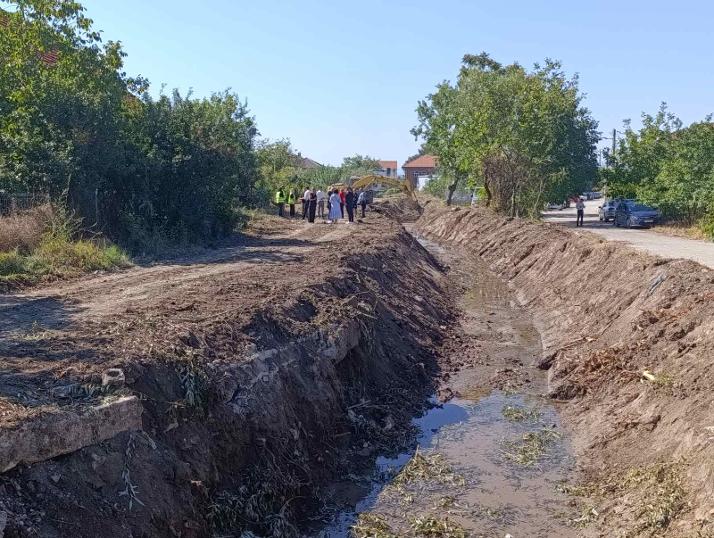 Уређење Хумског потока и Рујничке реке